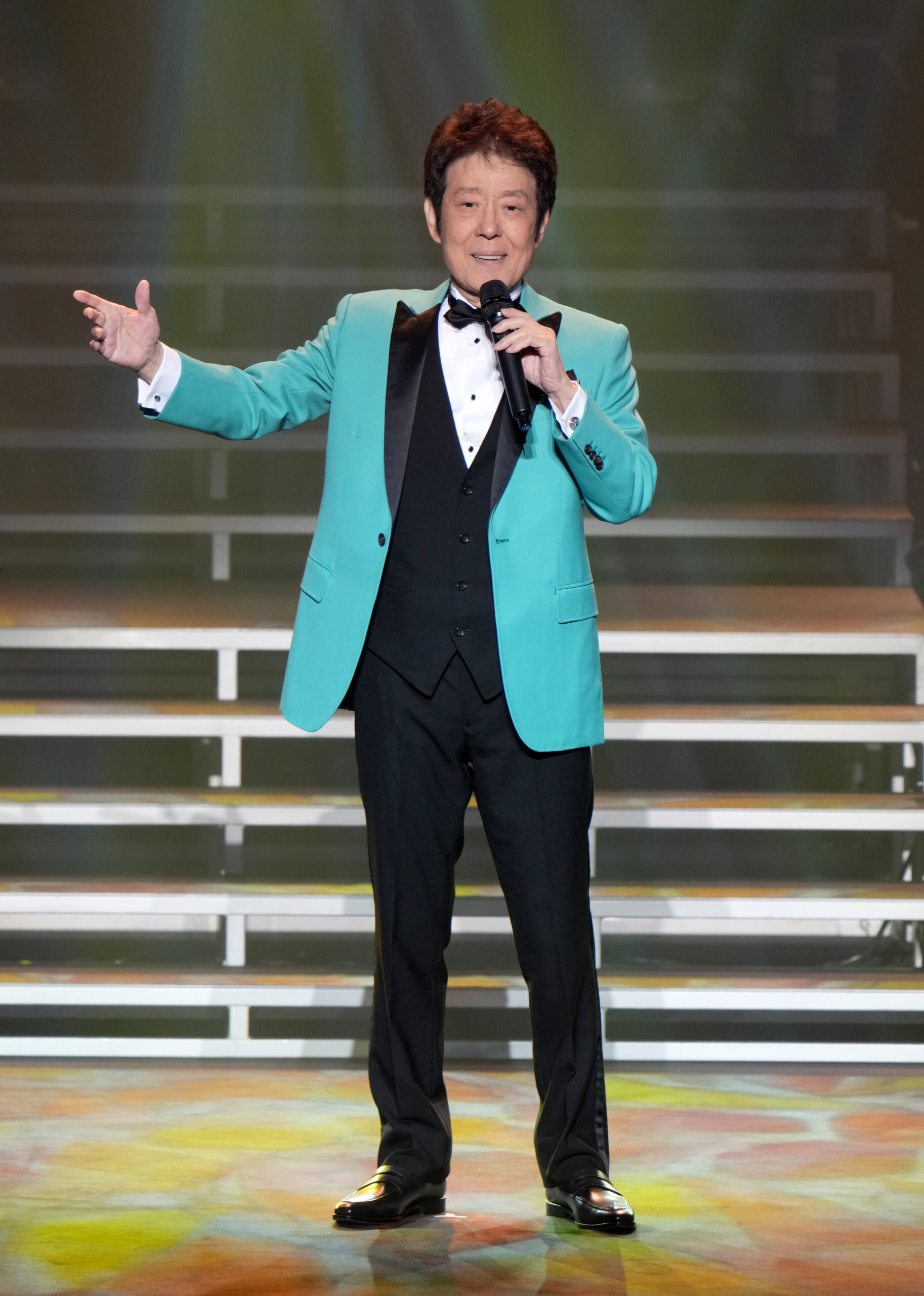 舟木一夫が芸能生活60周年記念ツアーファイナルを中野サンプラザで開催。12月7日の新曲発売も発表 カラフル